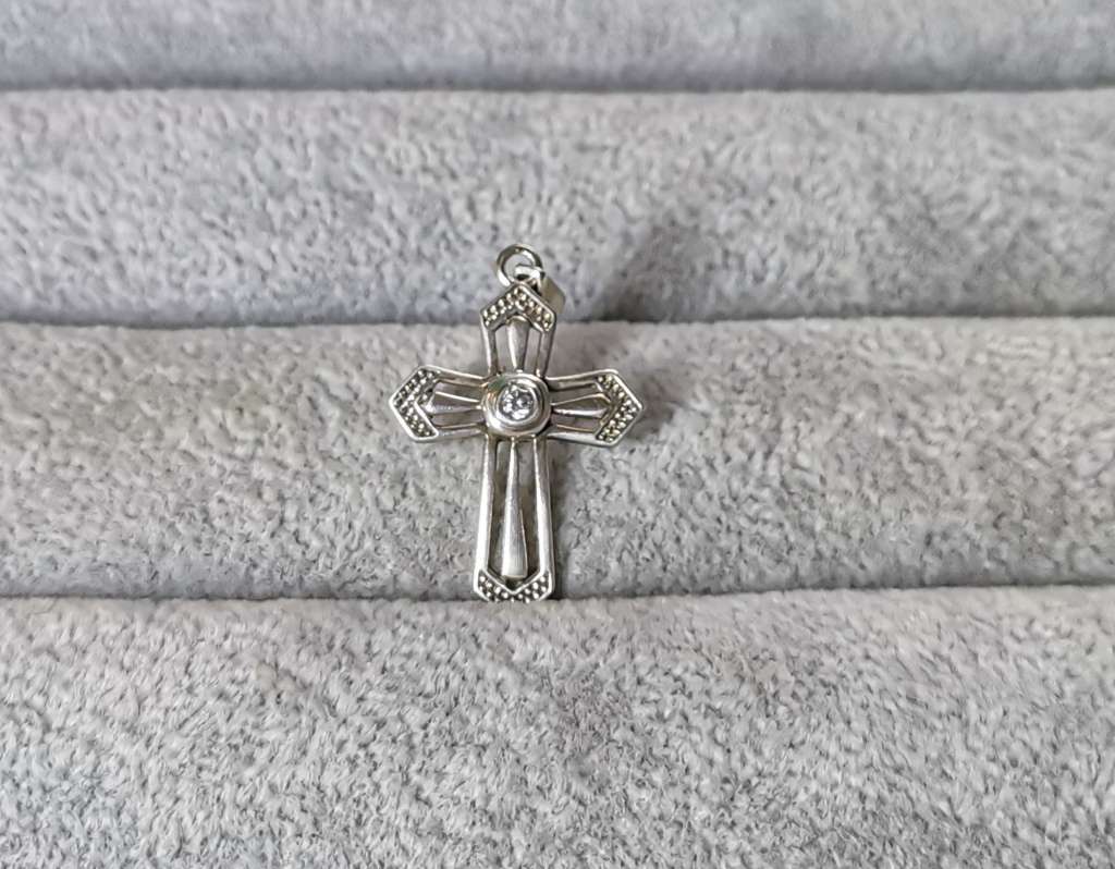 Silver Cross Pendant