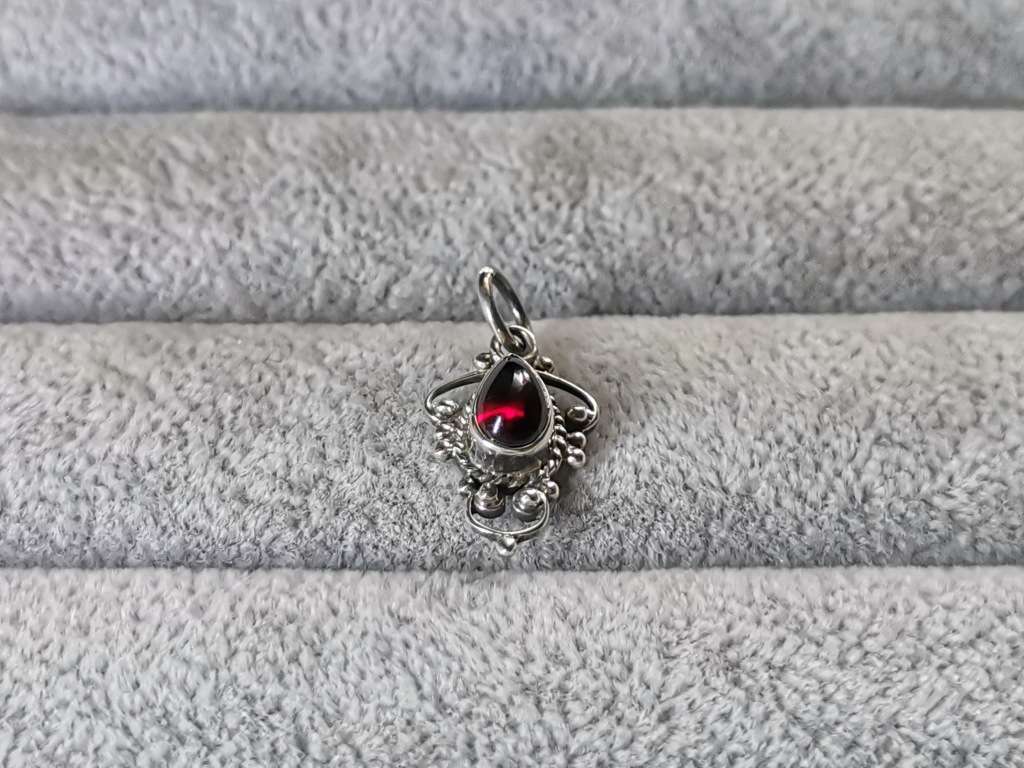 Stunning Silver Pendant