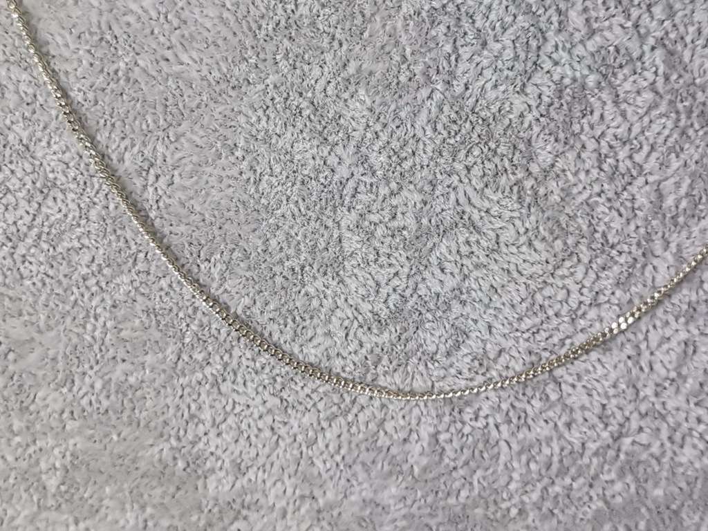 Thin Silver Chain