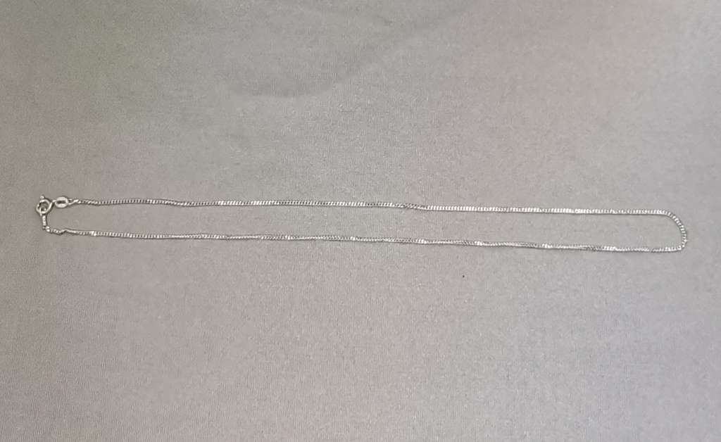 Thin Silver Chain