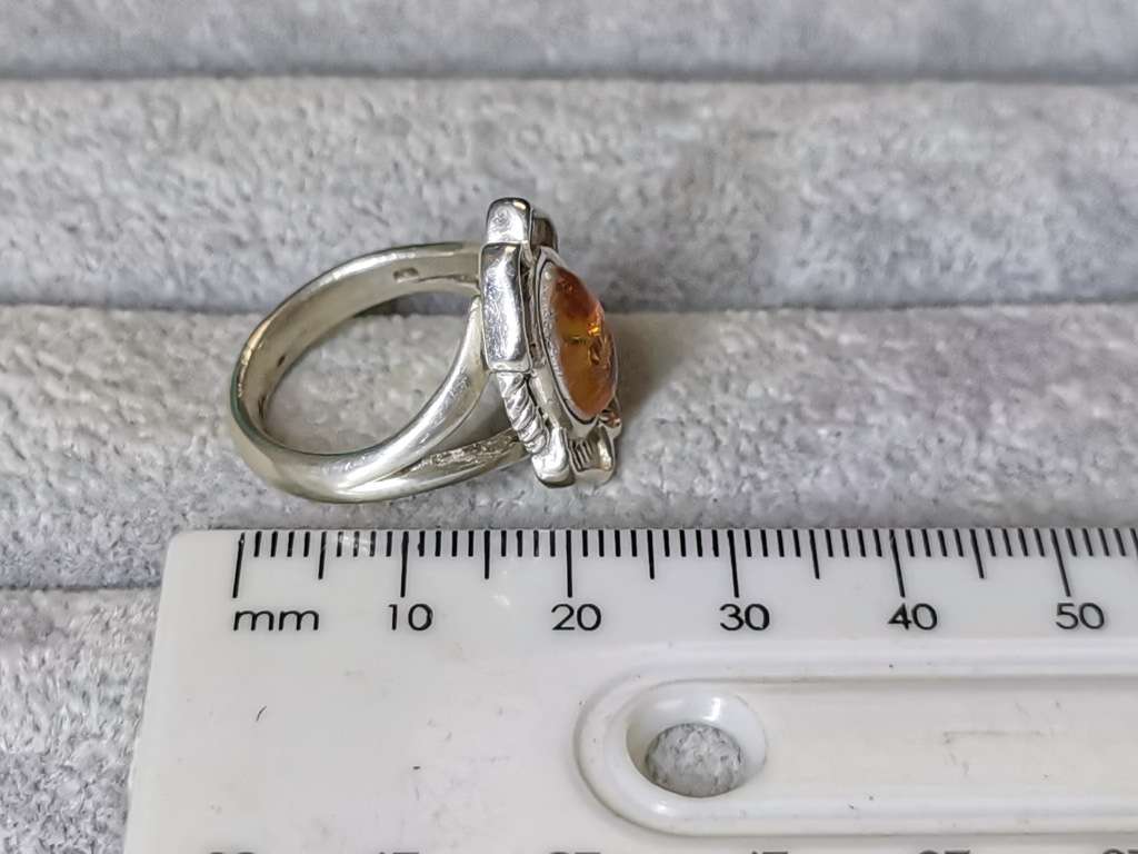 Silver Amber Ring