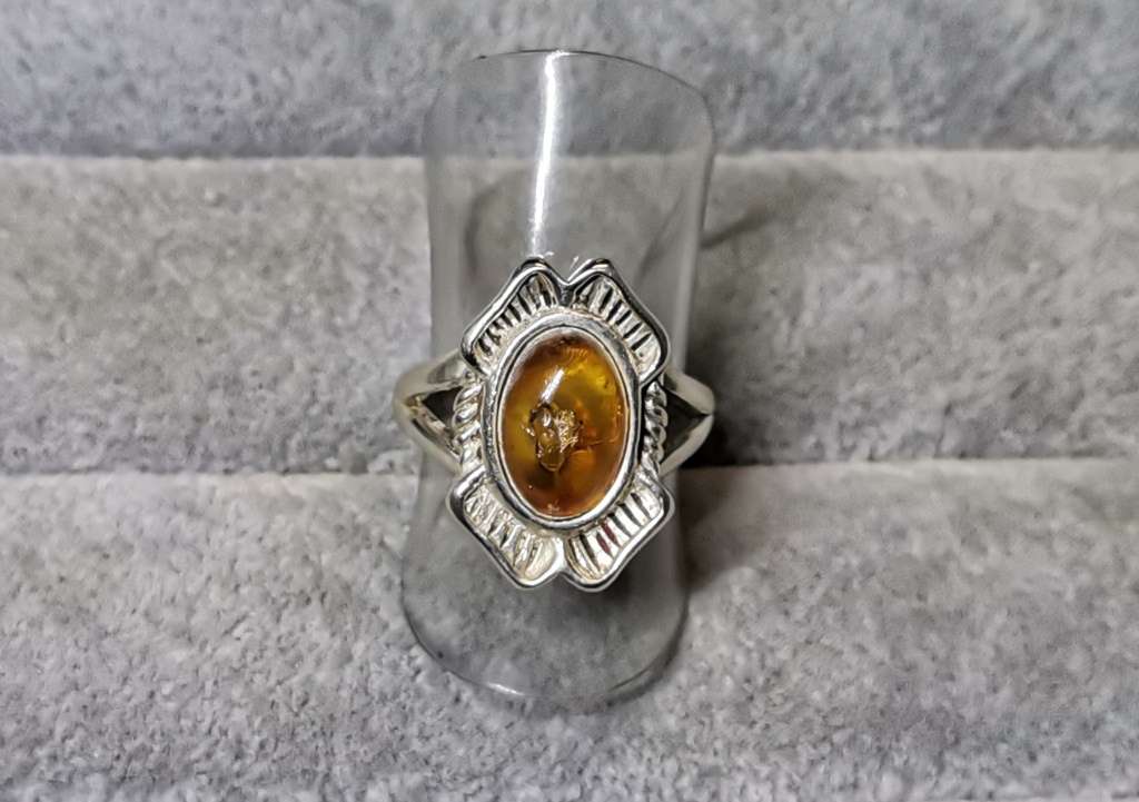 Silver Amber Ring