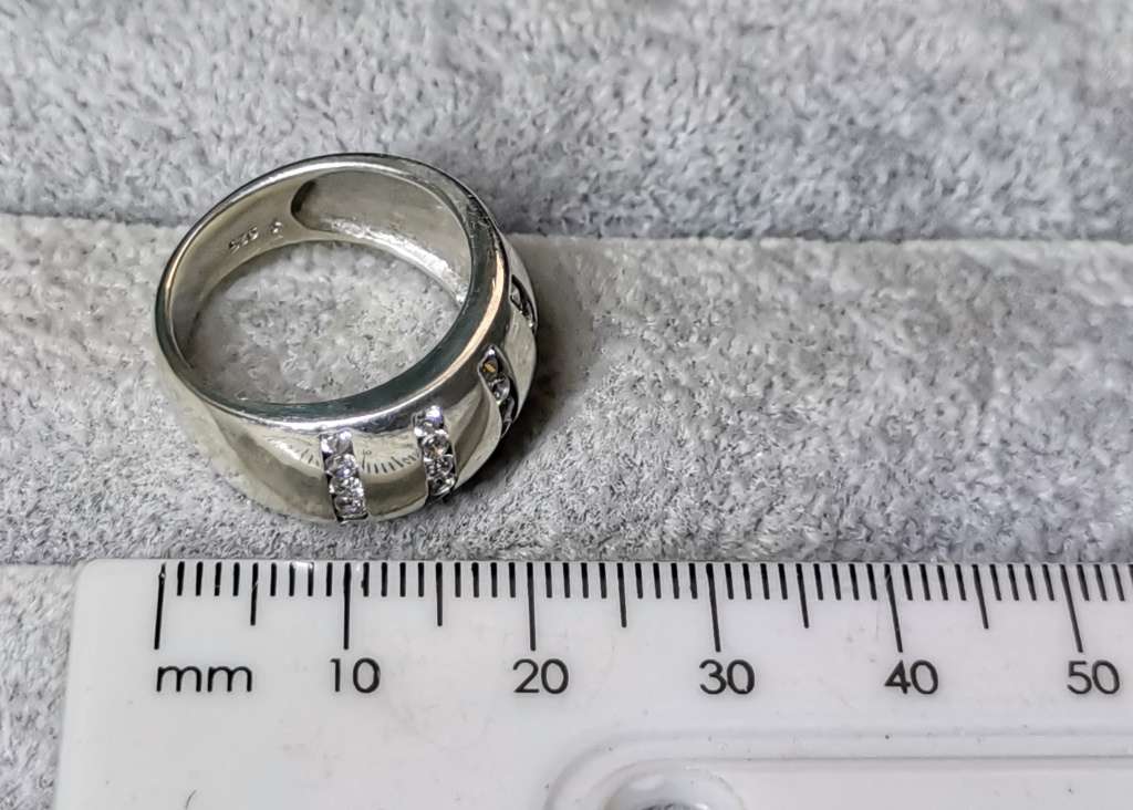 Dazzling Silver Ring