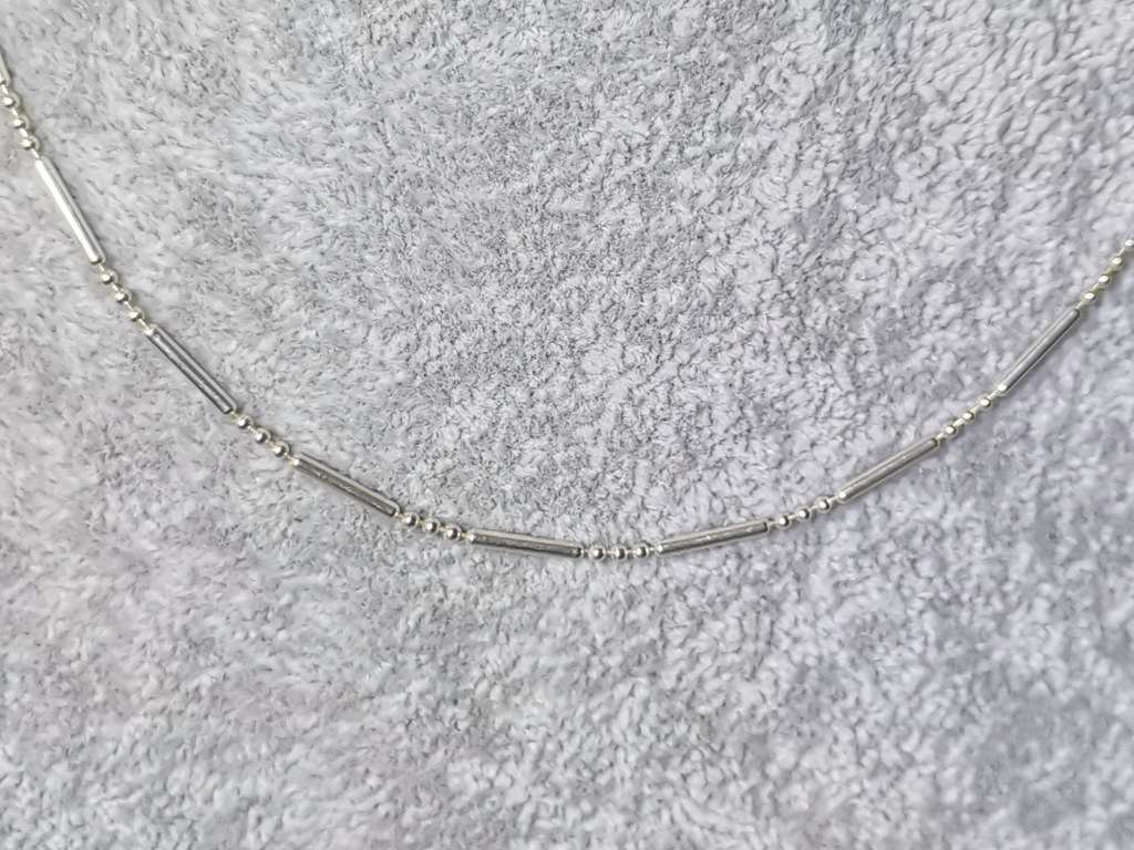 Pretty Silver Necklace