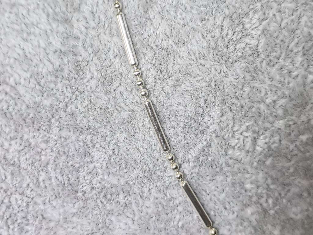 Pretty Silver Necklace