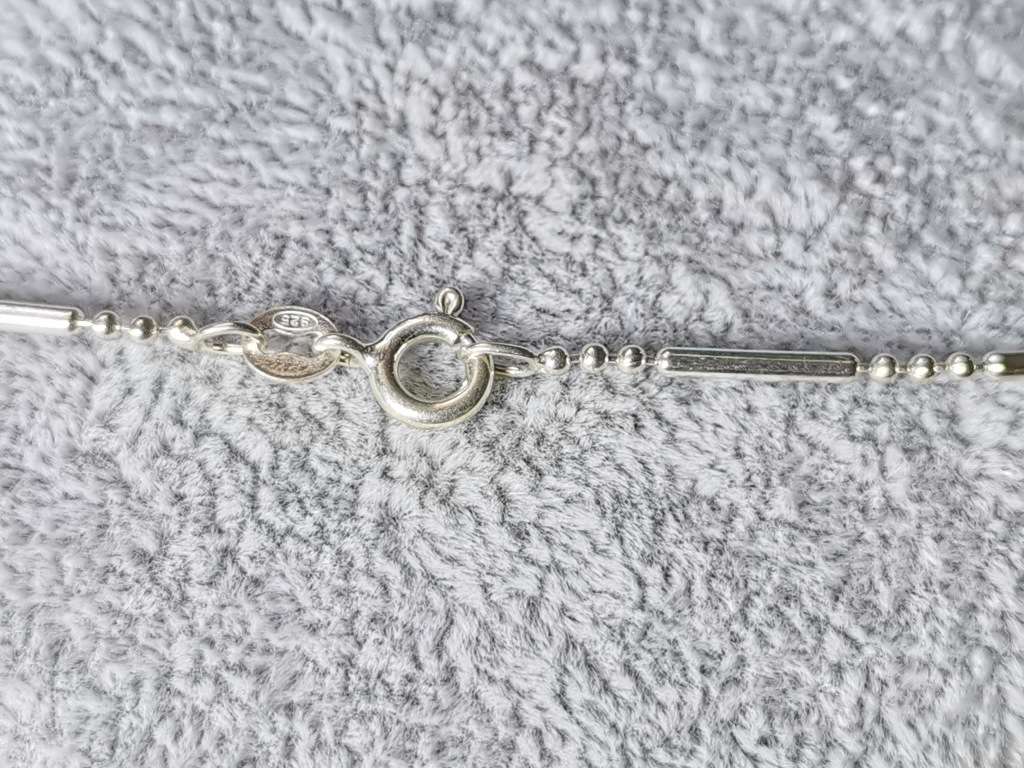 Pretty Silver Necklace