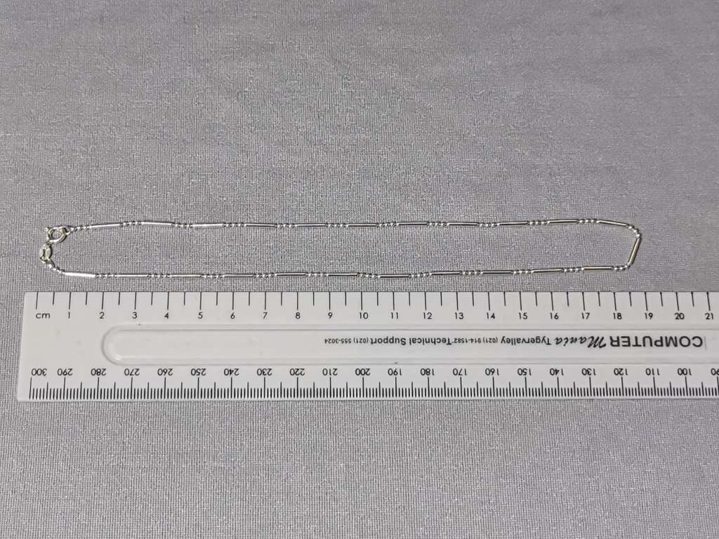 Pretty Silver Necklace