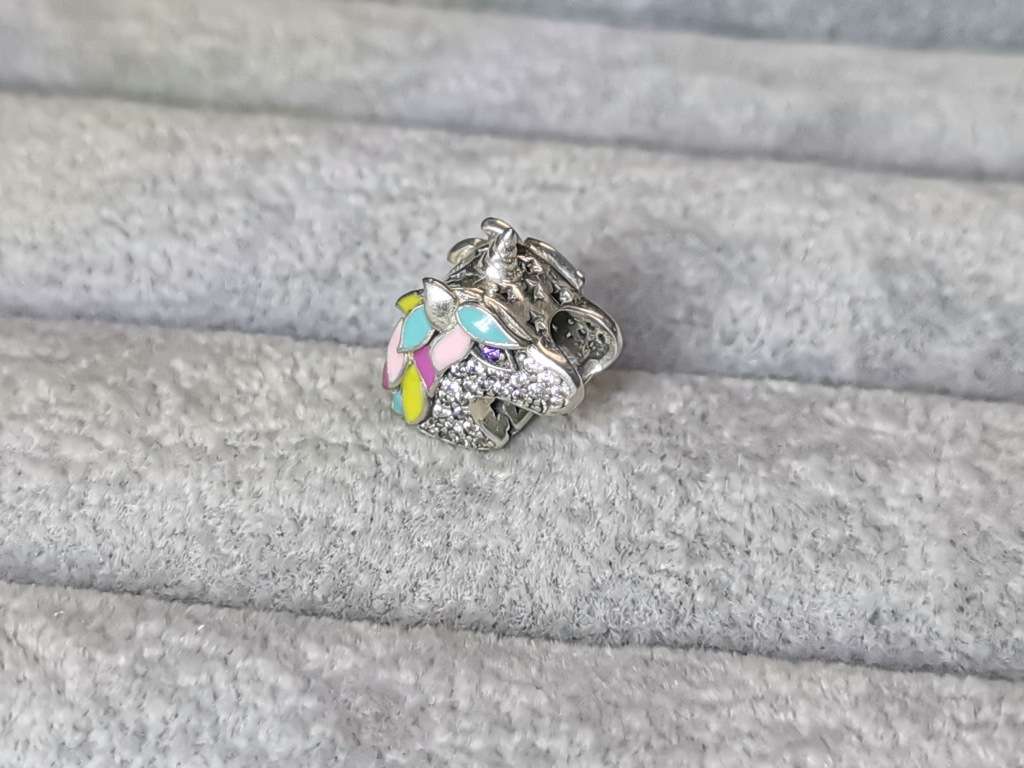 *R1 Auction* Silver Unicorn Charm