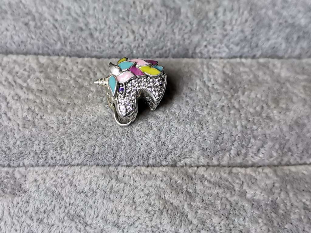 *R1 Auction* Silver Unicorn Charm