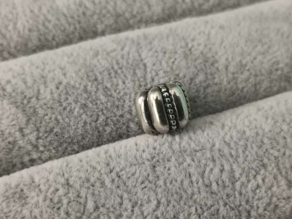 Pandora Clip Charm