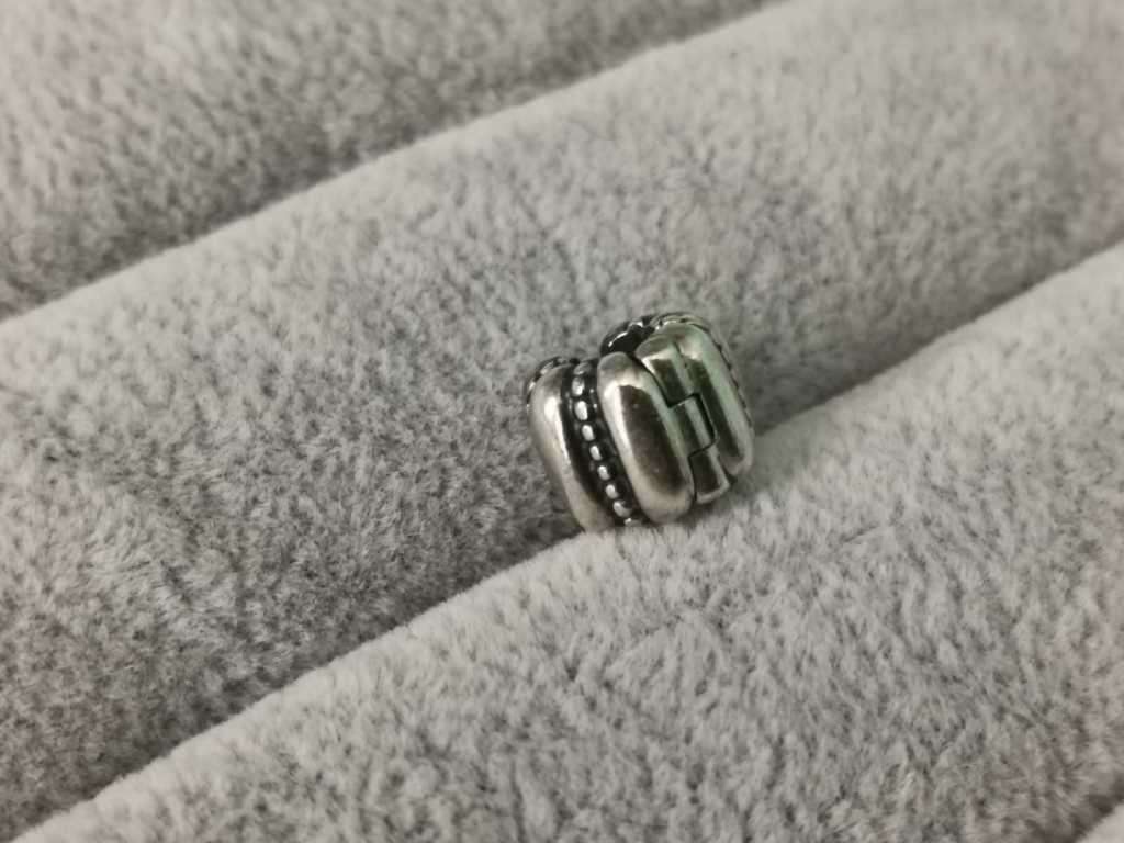 Pandora Clip Charm
