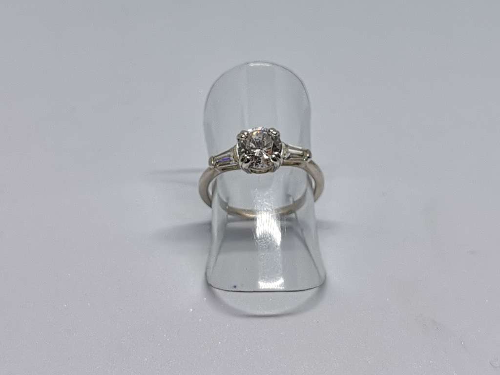 Silver Trilogy Ring