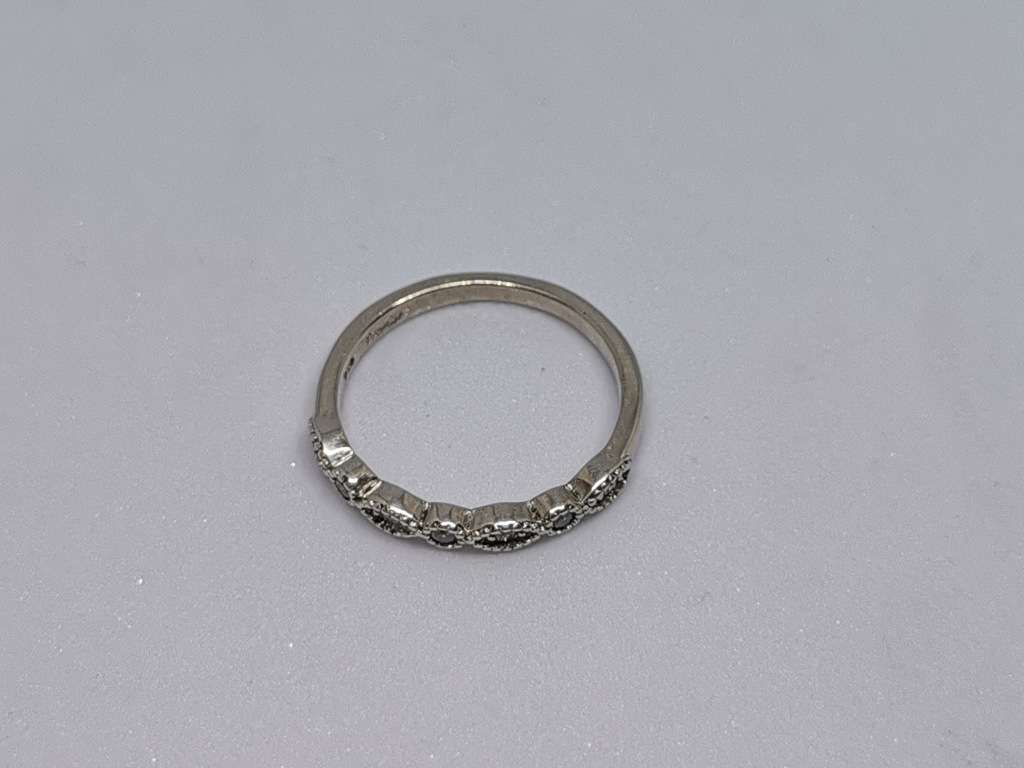 Pretty Silver Ring