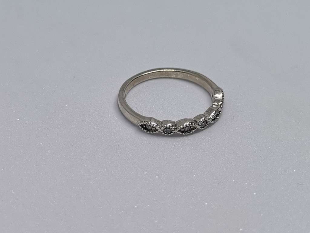 Pretty Silver Ring