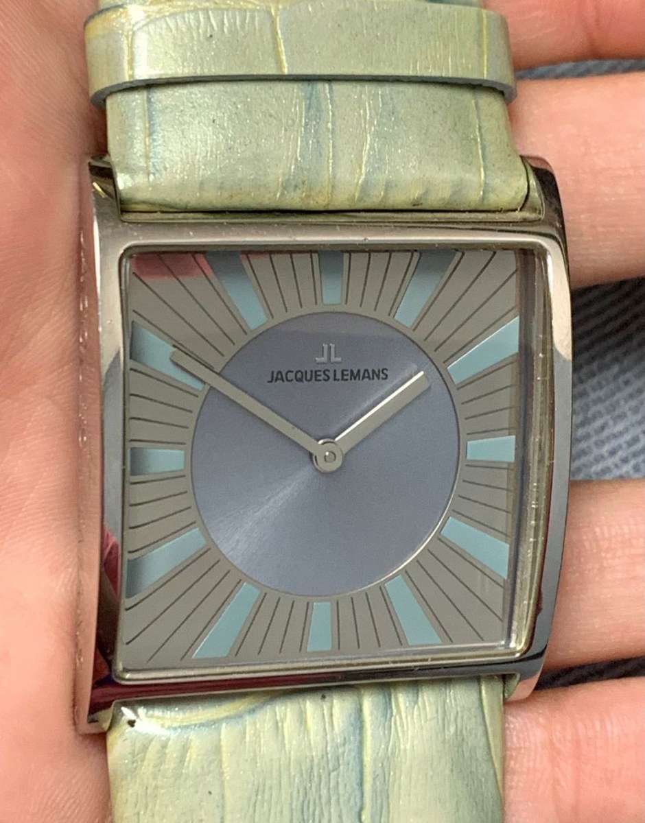 *R1 Auction* Jaques Lemans  Leather Watch