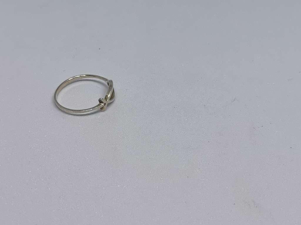 *R1 Auction* Silver Fish Ring