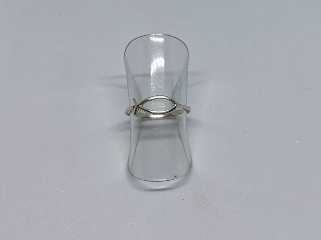 *R1 Auction* Silver Fish Ring
