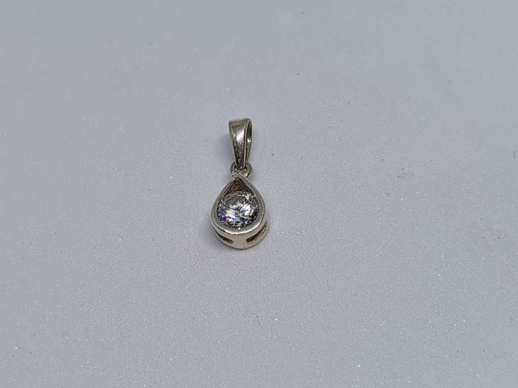 Silver Teardrop Pendant