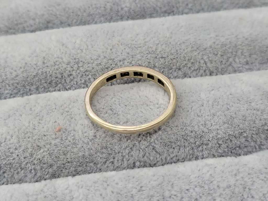 9ct Gold Half-Eternity Ring