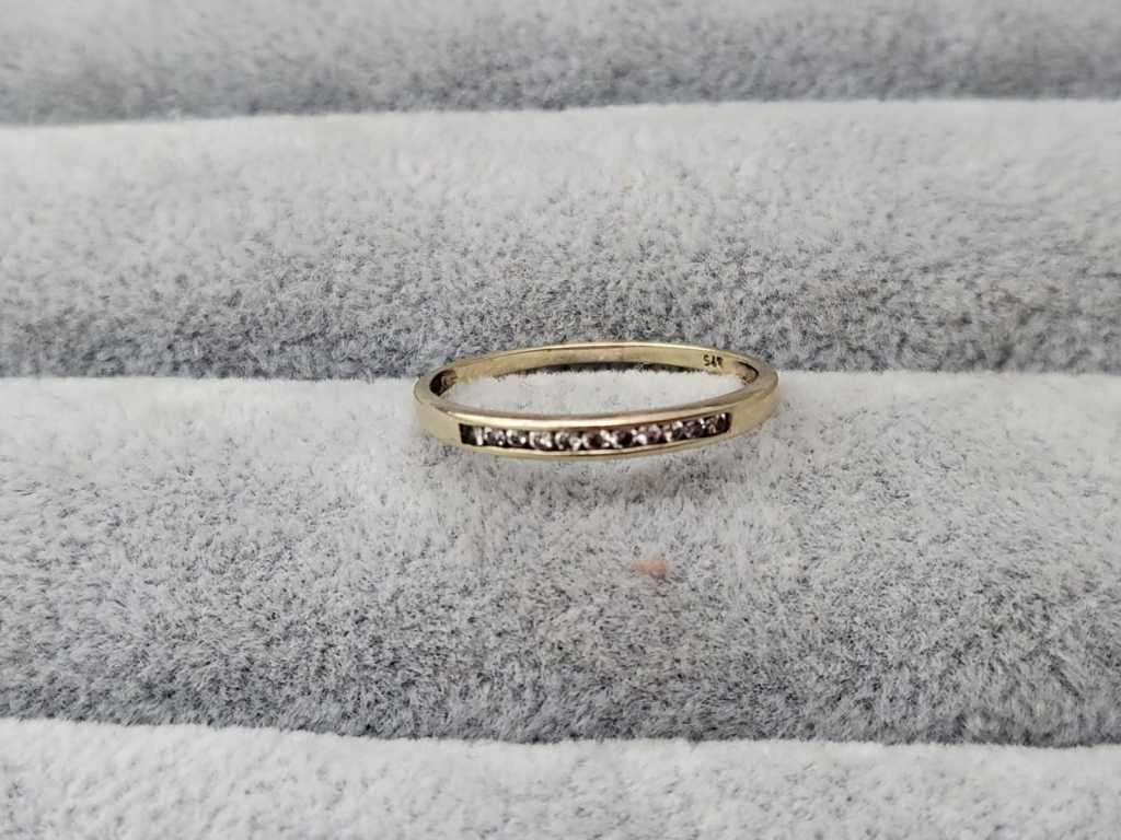 9ct Gold Half-Eternity Ring