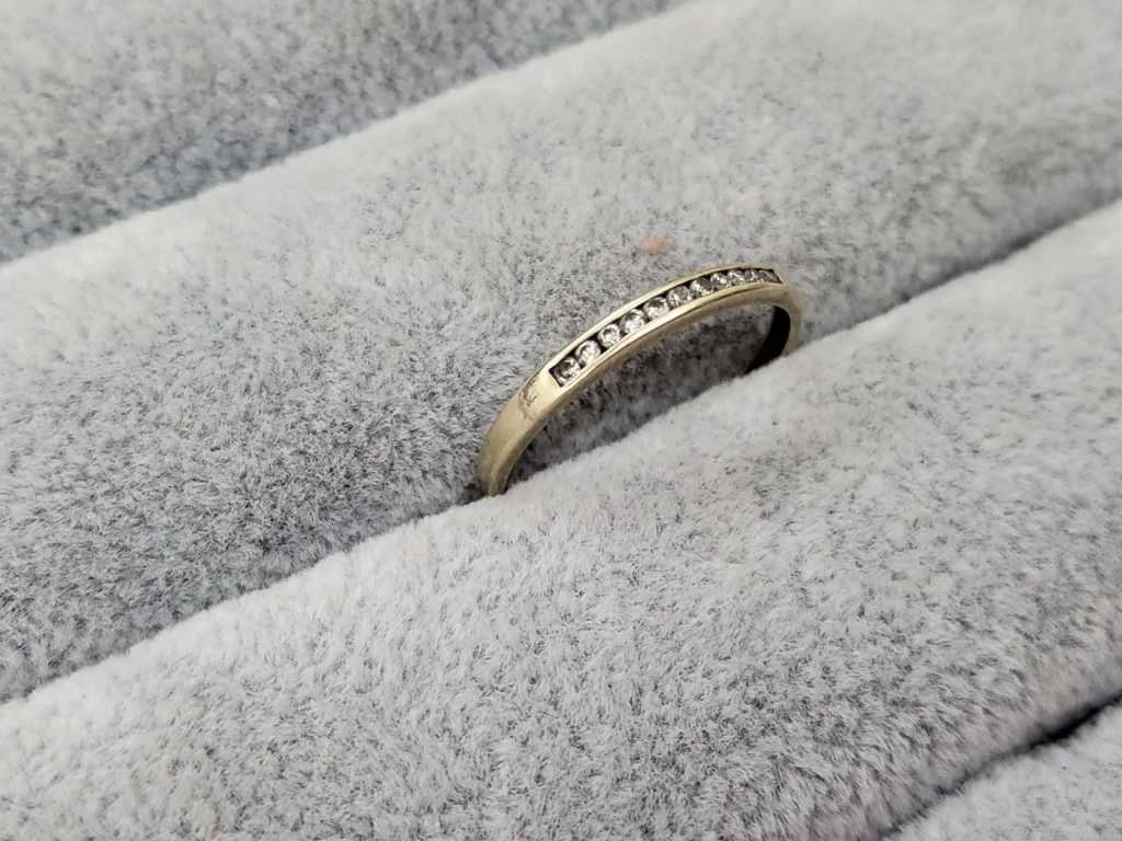 9ct Gold Half-Eternity Ring