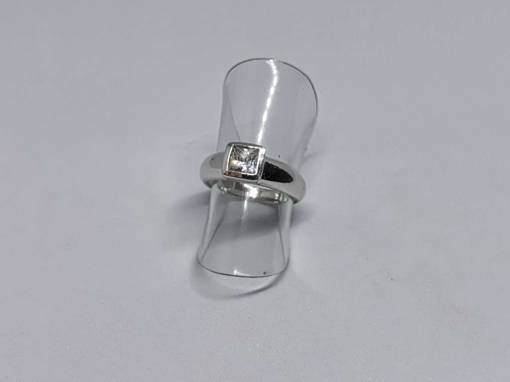 Silver Solitaire Ring