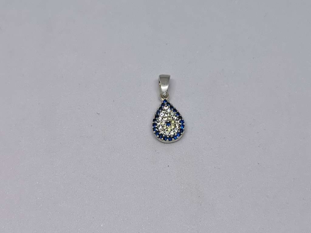 Pretty Silver Pendant