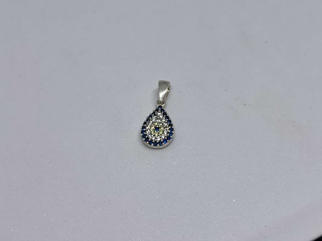 Pretty Silver Pendant