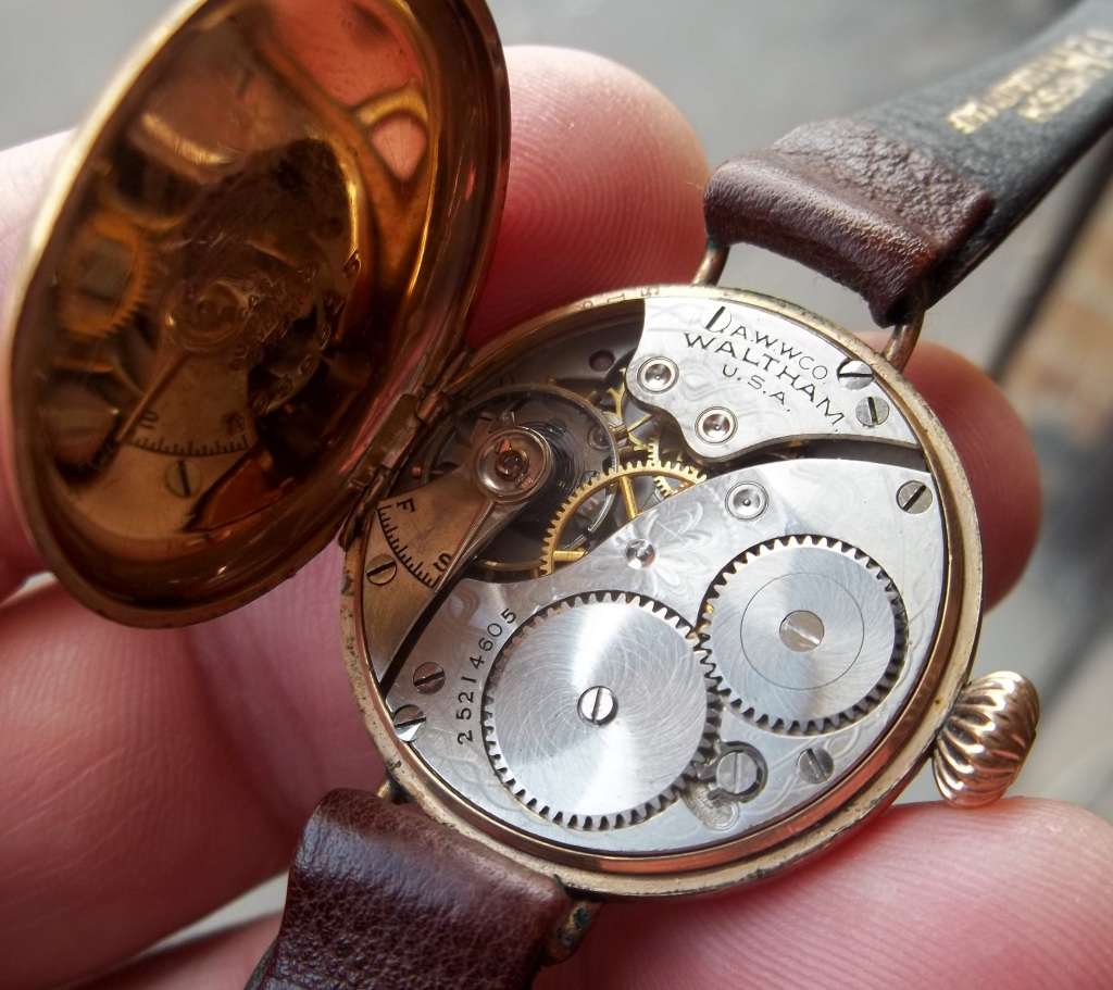 DISCOUNT!!! 1926 WALTHAM Gold Plated lady`s watch - working, needs service