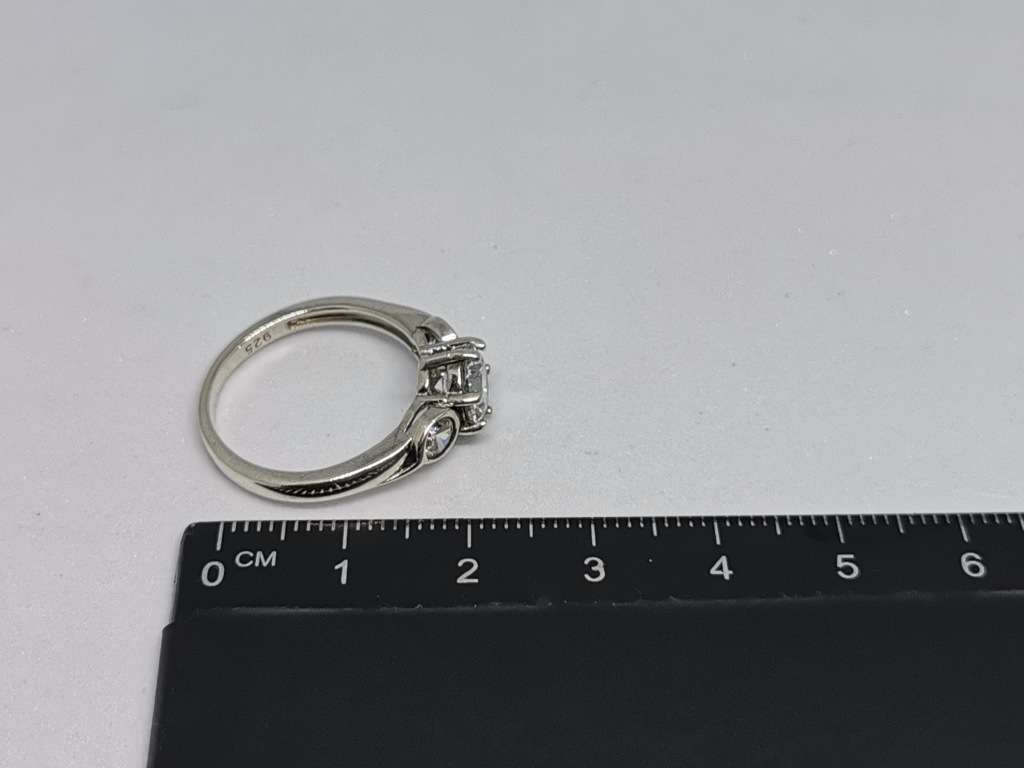 Pretty Silver Trilogy Ring