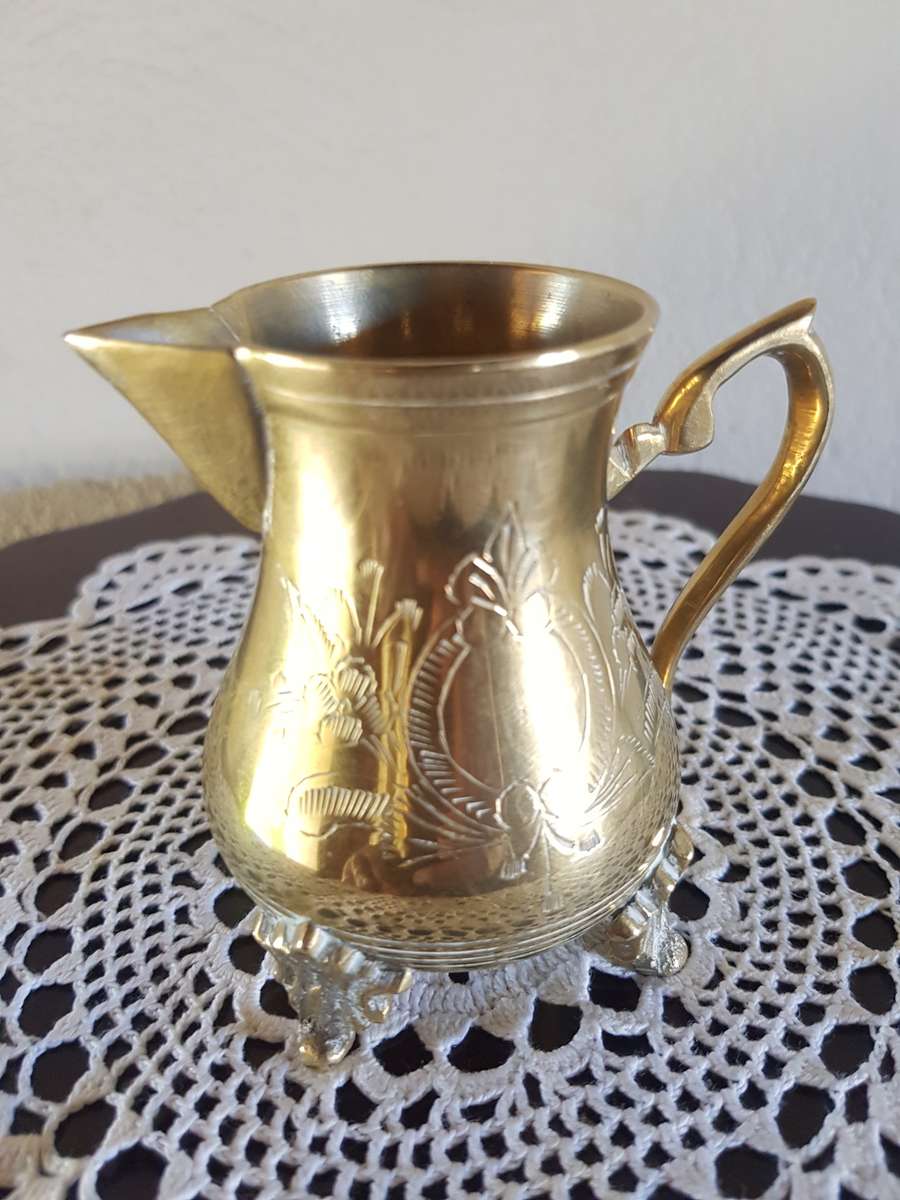 VINTAGE BRASS TEA/COFFEE SET IN PRISTINE CONDITION