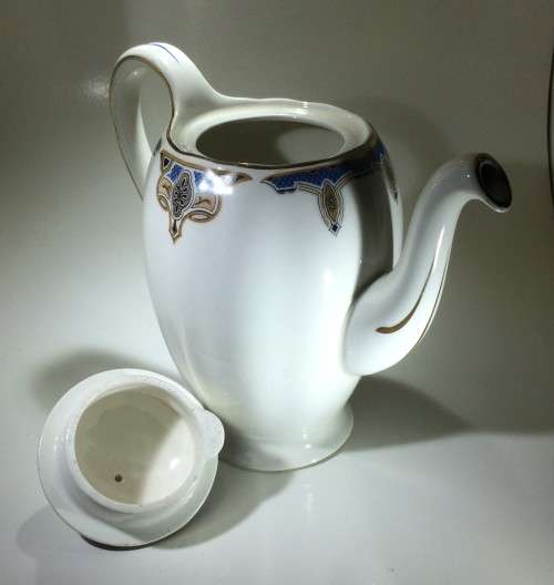 Grindley Coffee Pot - Balmoral Pattern