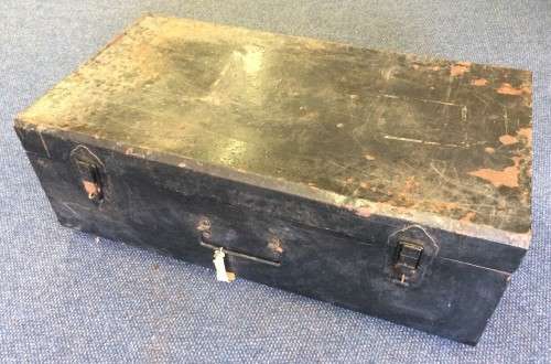 Very Large Metal Chest (Trommel)
