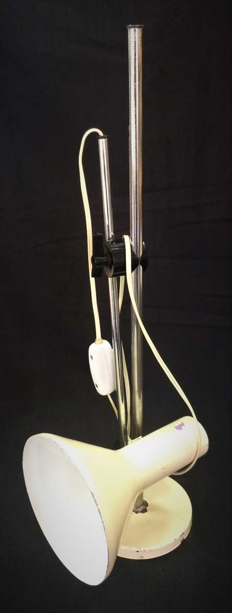 Vintage Reticulated Desk Lamp