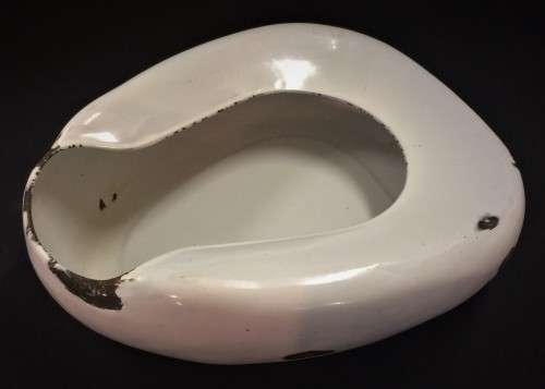 Vintage Enamel Bedpan