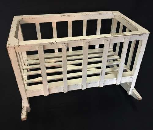 Vintage Doll`s Crib
