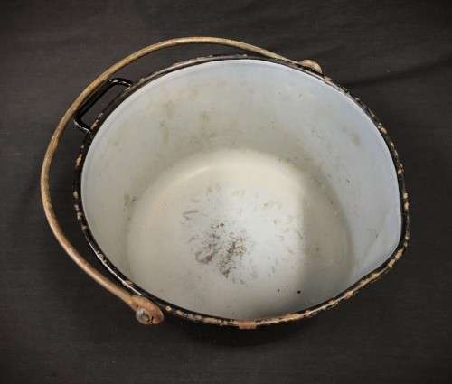 Large Vintage Enamel Pot