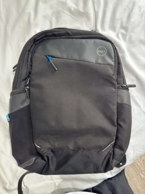 Dell OEM 17` Laptop Backpack *NO RESERVE*