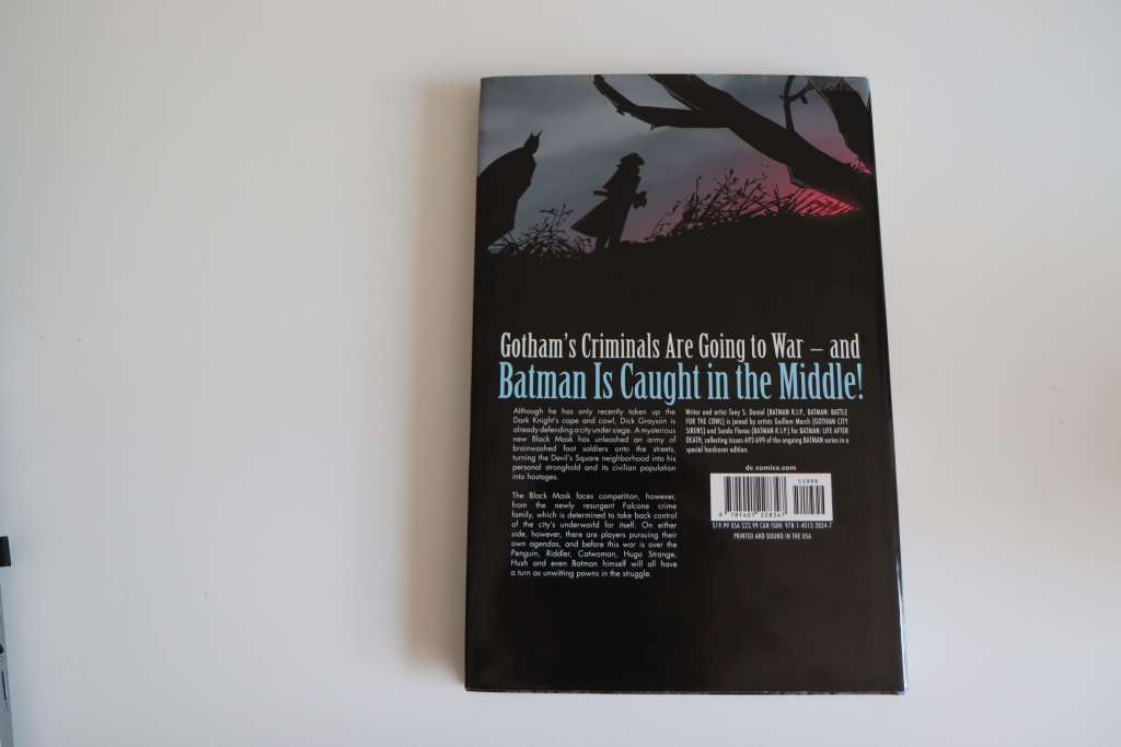 DC Comics Batman: Life After Death Published 2010 (Hardcover)