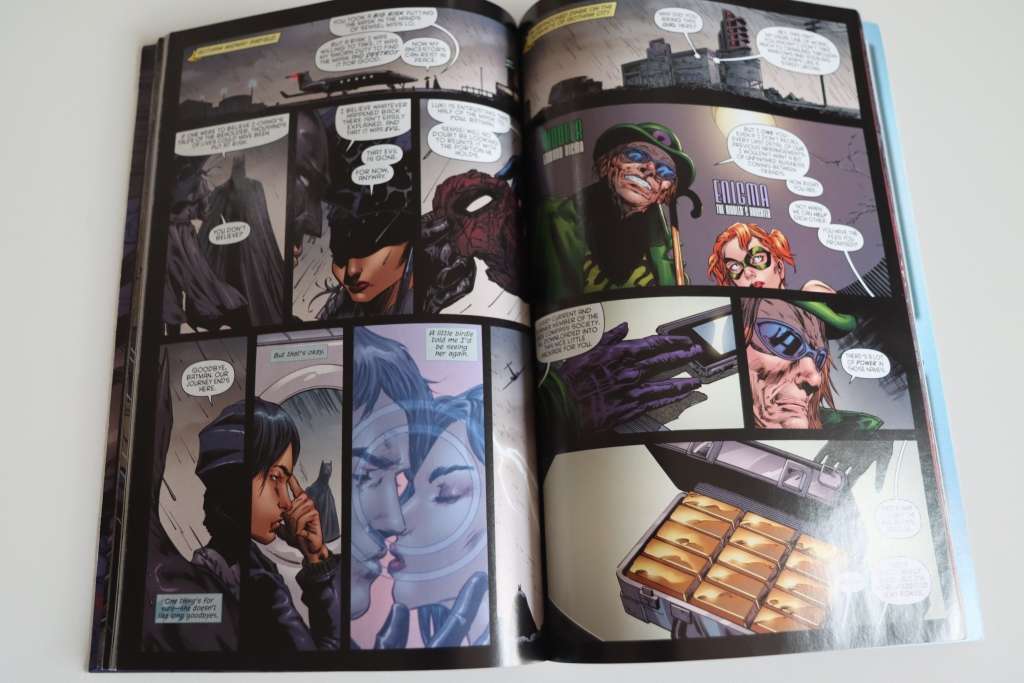 DC Comics Batman: Eye of The Beholder Published 2011
