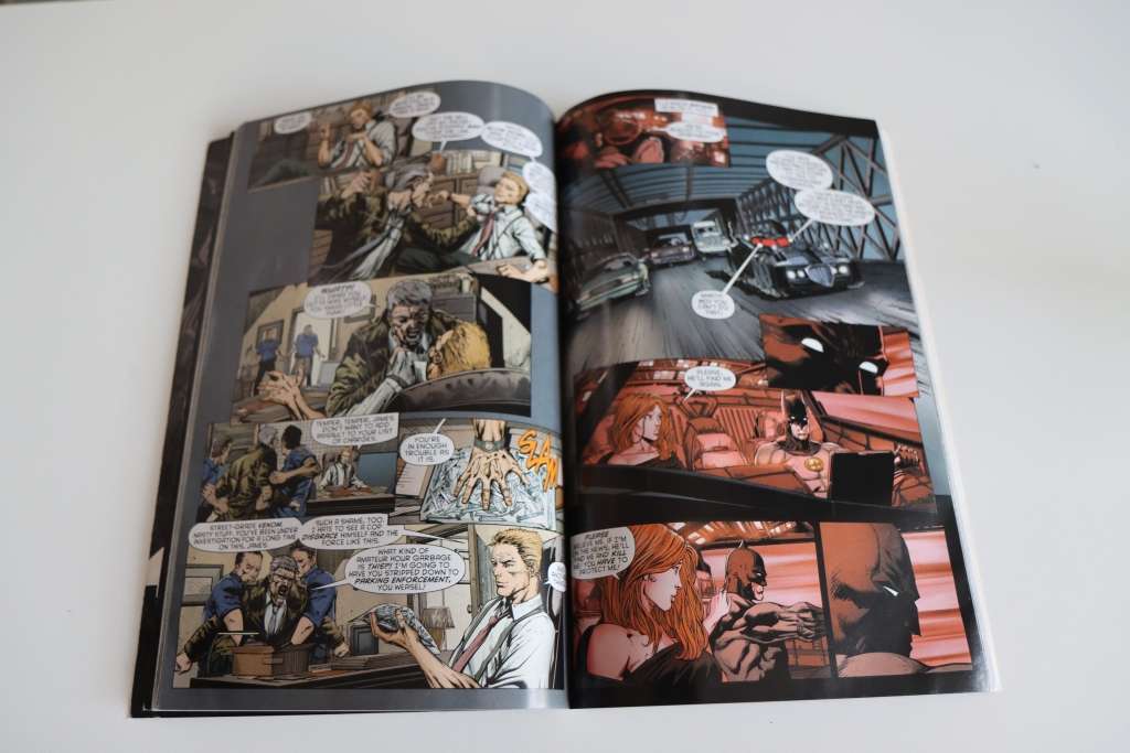 DC Comics Batman: The Dark Knight Golden Dawn Published 2012