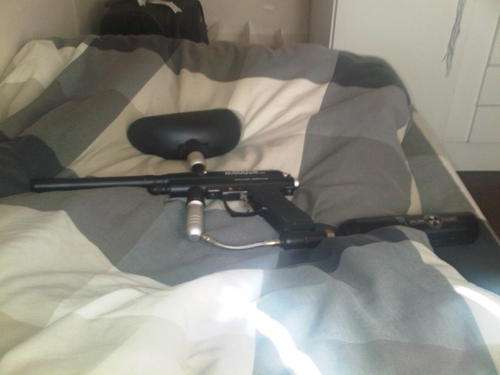 Warrior paintball gun/marker with hopper,cannister and marker
