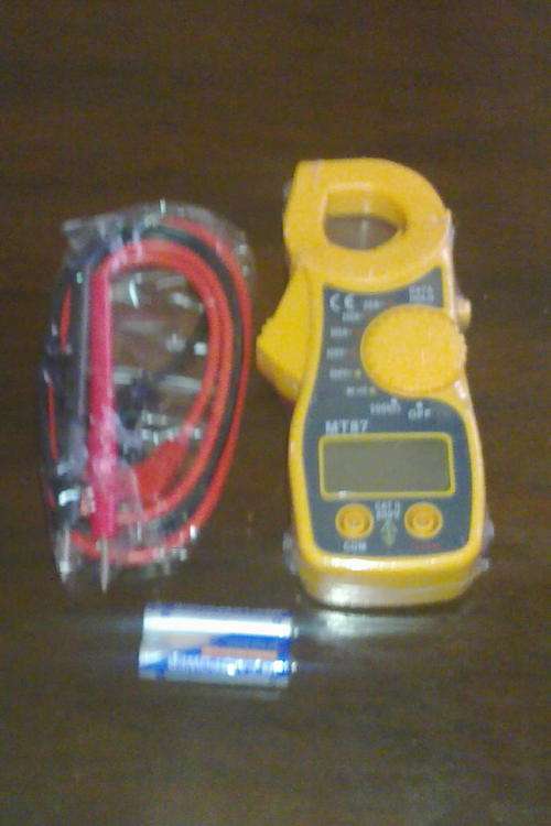 MT87 Digital Multimeter/Tongue tester