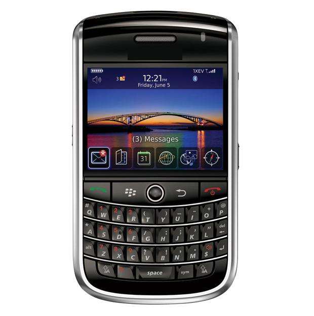 CRAZZZZZZZZY R1 AUCTION!!!! BRAND NEW SEALED IN BOX MOBITEL 9630!!!