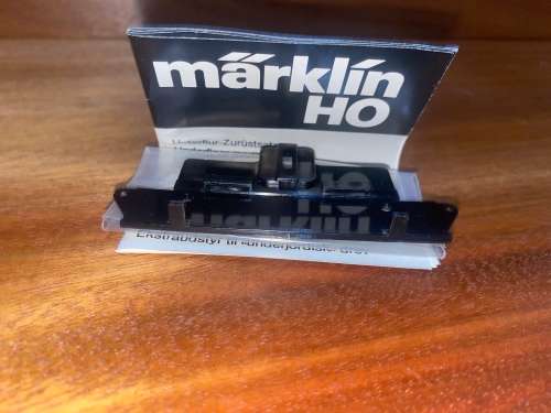 Marklin K-track under layout mounting kit