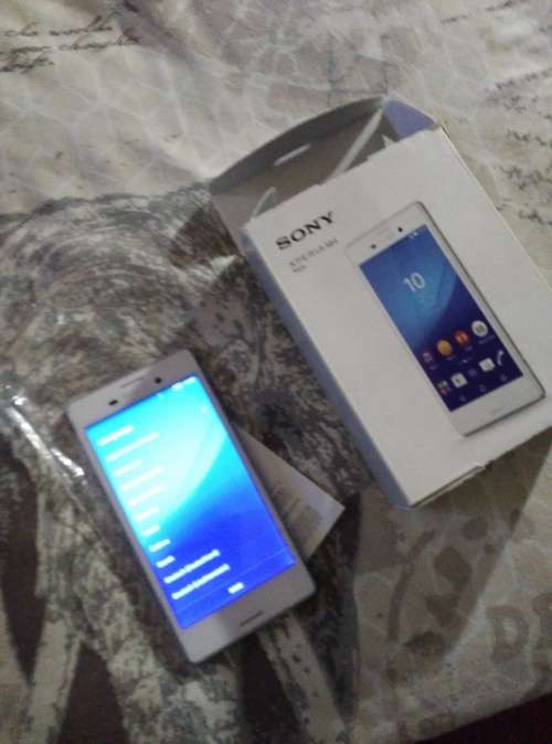 Sony Zperia M4 - Aqua excellent condition