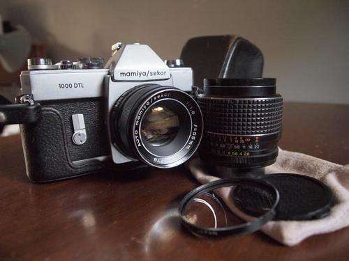 Mamiya camera + 2 lenses