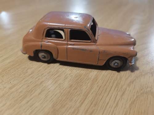 Dinky Hillman Minx
