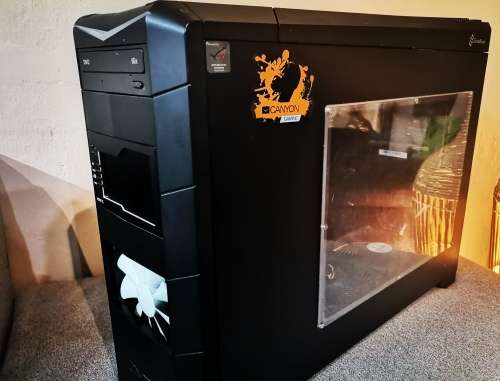 Gaming PC Case with extras