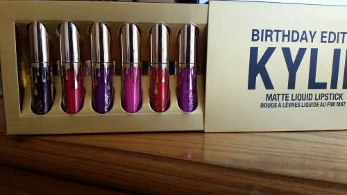 birthday edition lipkit
